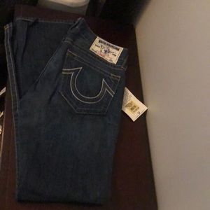 Perfect new with tags True Religion men’s jeans